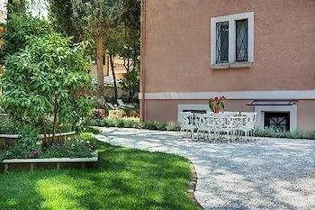 Aparthotel Appia Antica Rom
