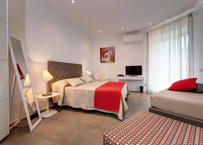 Aparthotel Appia Antica 5*
