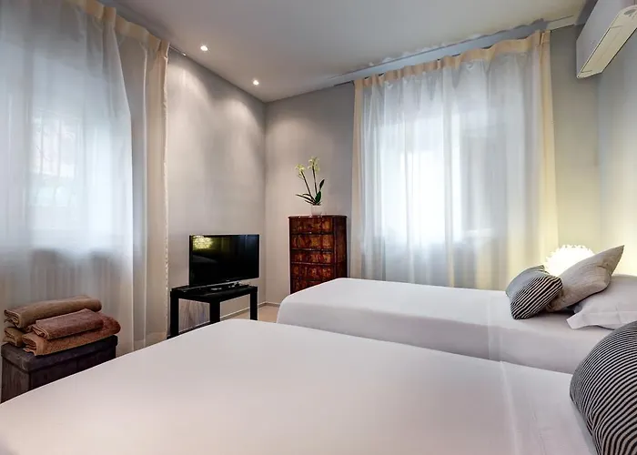 Appia Antica Aparthotel